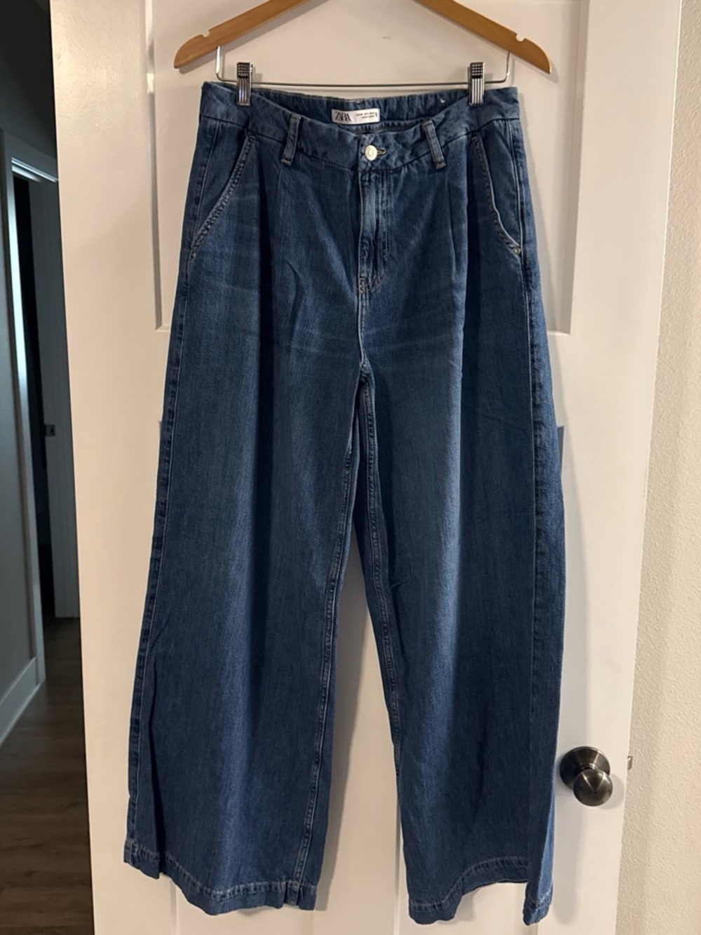 Zara Wide-Leg Dark Blue Jeans